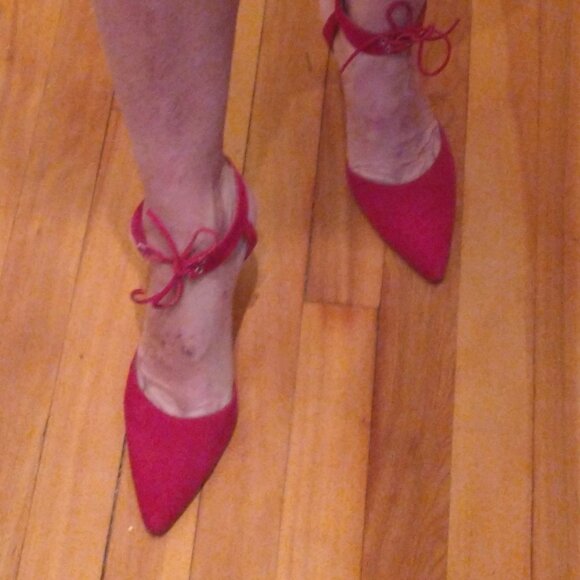 Anne Klein red velvet lace up shoes - Picture 1 of 5